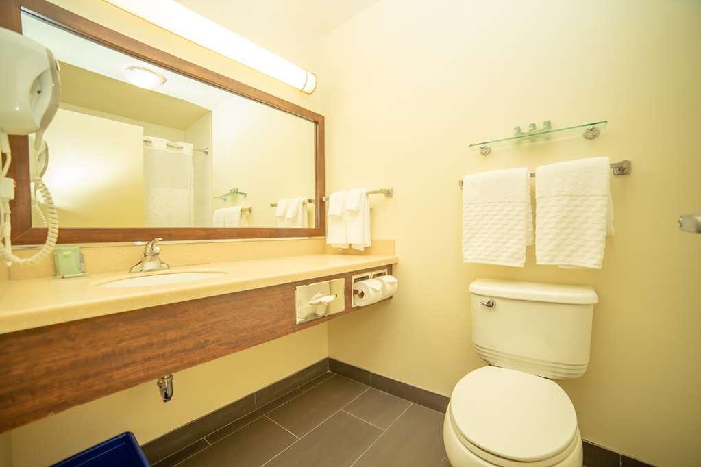 Best Western Thompson Room photo