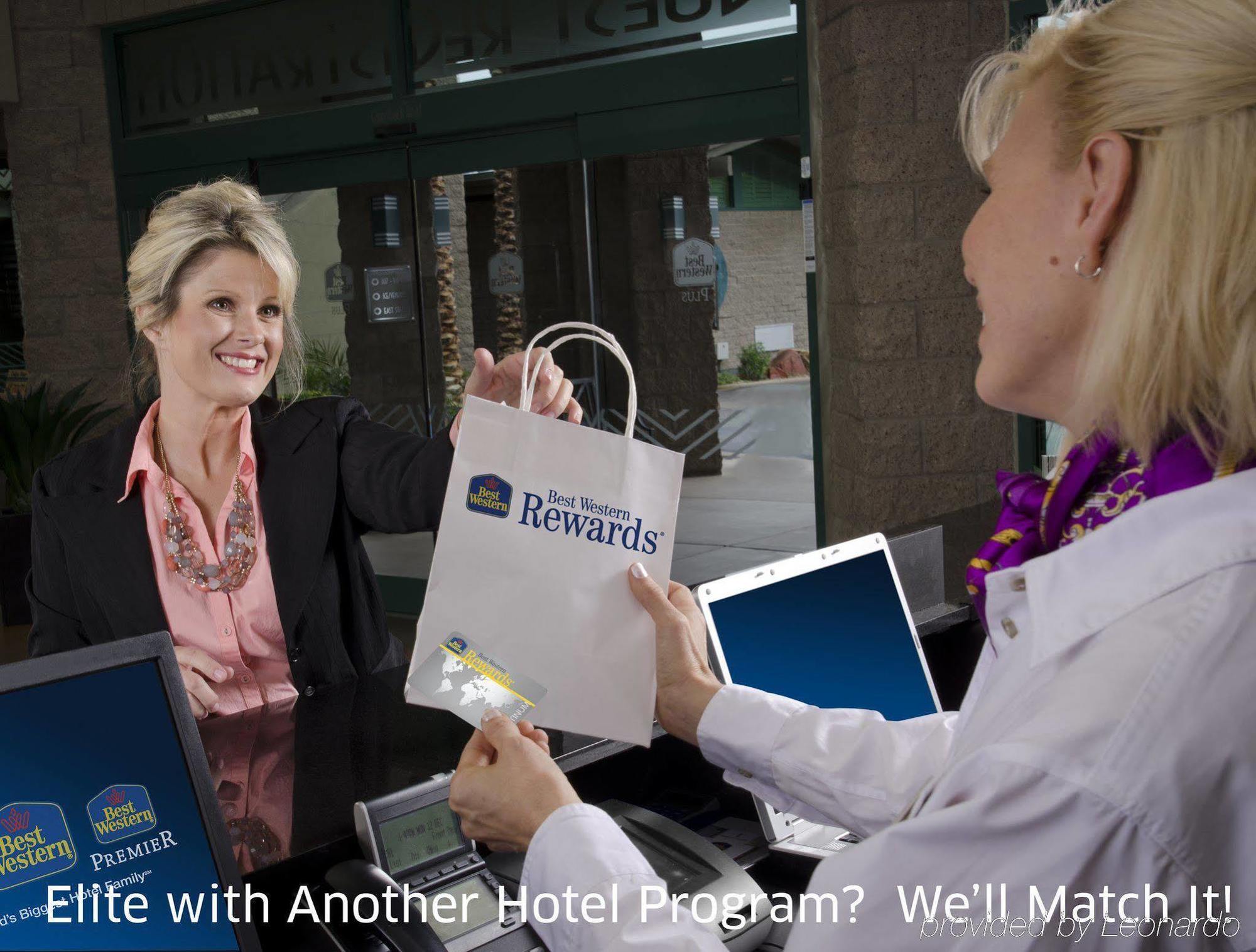 Best Western Thompson Exterior photo